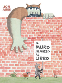 MURO IN MEZZO AL LIBRO