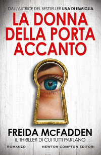DONNA DELLA PORTA ACCANTO