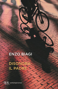 Disonora il padre 