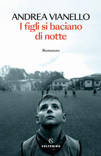 Figli si baciano di notte 