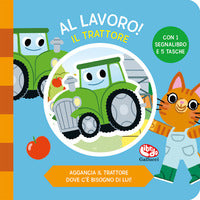 Al lavoro il trattore 