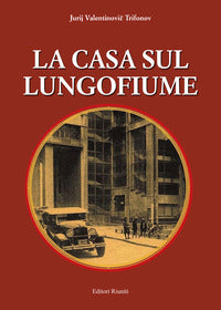 Casa sul lungofiume 