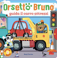 Orsetto bruno guida il carro attrezzi 