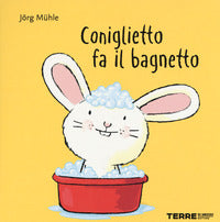 Coniglietto fa il bagnetto 