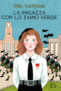 Ragazza con lo zaino verde 