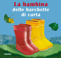 Bambina delle barchette di carta - carte in tavola 